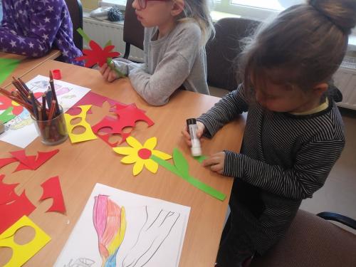 51944570_2099340683481564_1911463718932185088_n