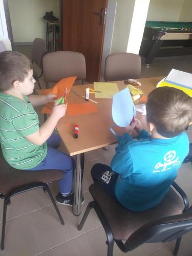 56528991_2177933145622317_977306021359779840_n