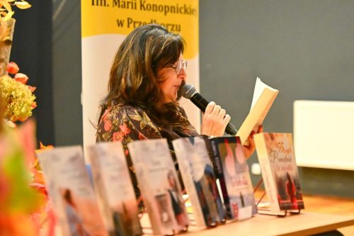 585160156_3996715540475155_6492152650663557122_n