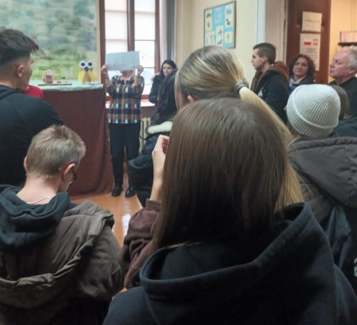 Messenger_creation_C9F5C0B1-14B8-421B-B892-A65946D5334A